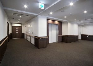 施設館内